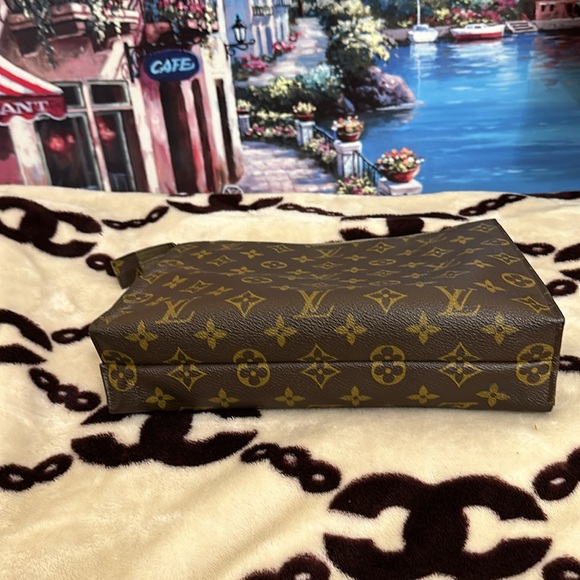 🌺🌺 VINTAGE LOUIS VITON BAG FOR SAKS FIFTH AVENUE 83 - Picture 4 of 8